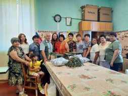 Файл:Волонтеры Венцы-Заря.jpeg